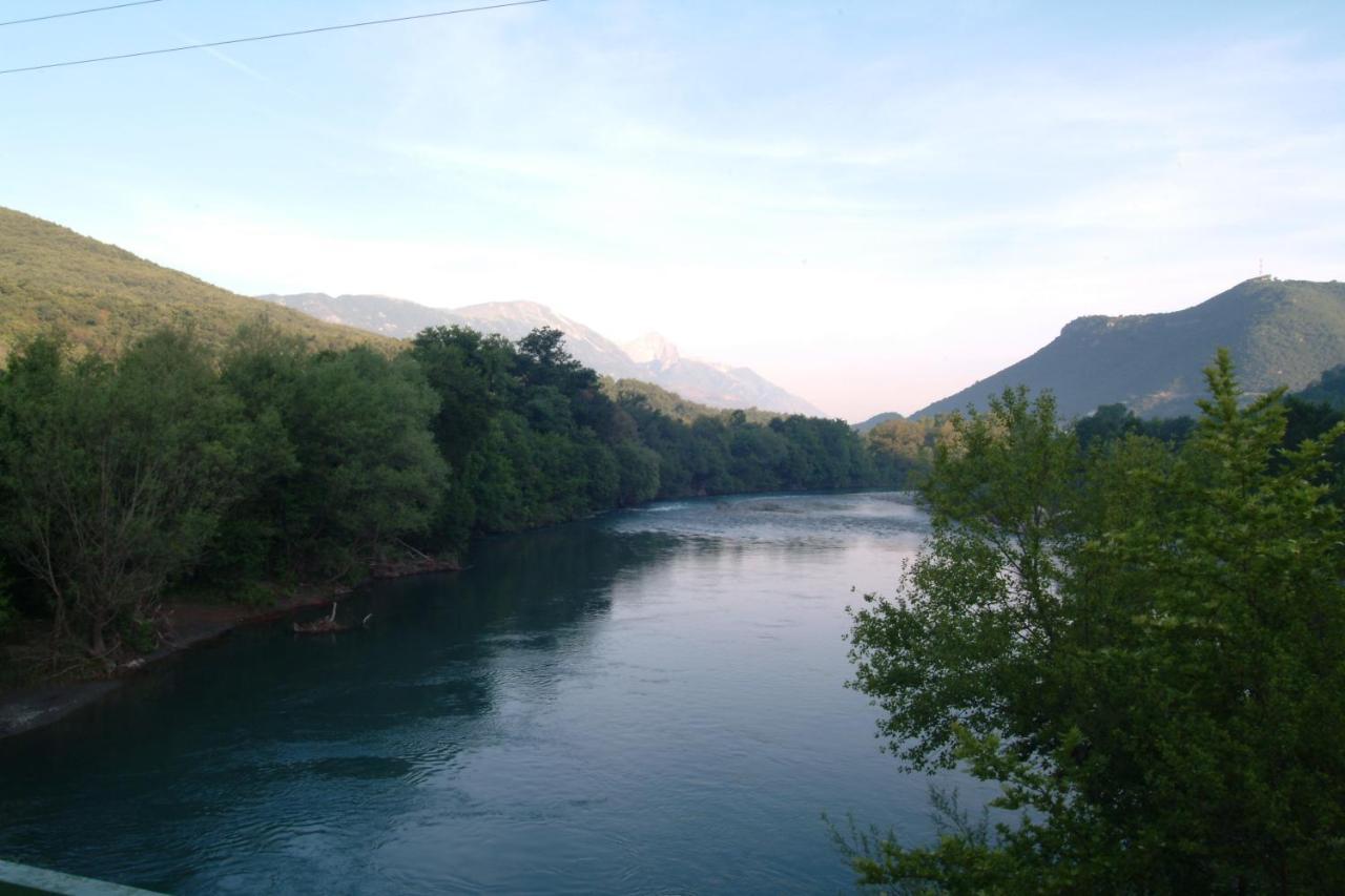 Bourazani Wild Life Resort Konitsa Luaran gambar